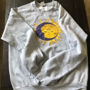 Gray sweatshirt